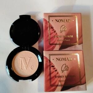 NEW 2x Nomad Sydney Bathers Eyeshadow - Cream
